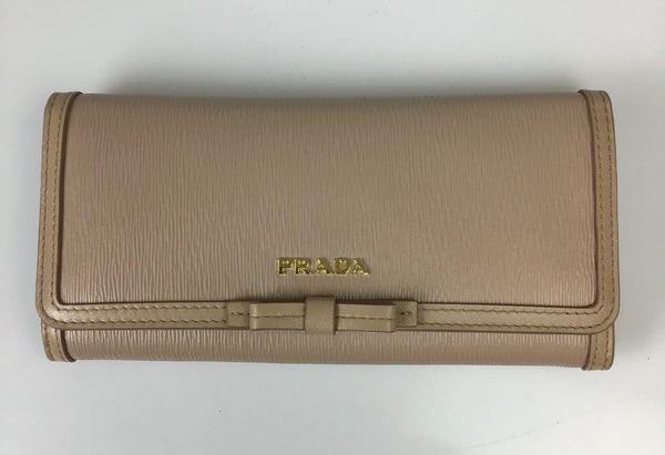 Prada IMH132 VITELLO MOVE Leather BI-FOLD Wallet